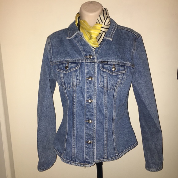 flattering jean jacket